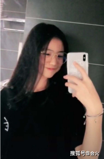 汪峰章子怡最新动态消息 IMGd43d7e5f352752378010621.png