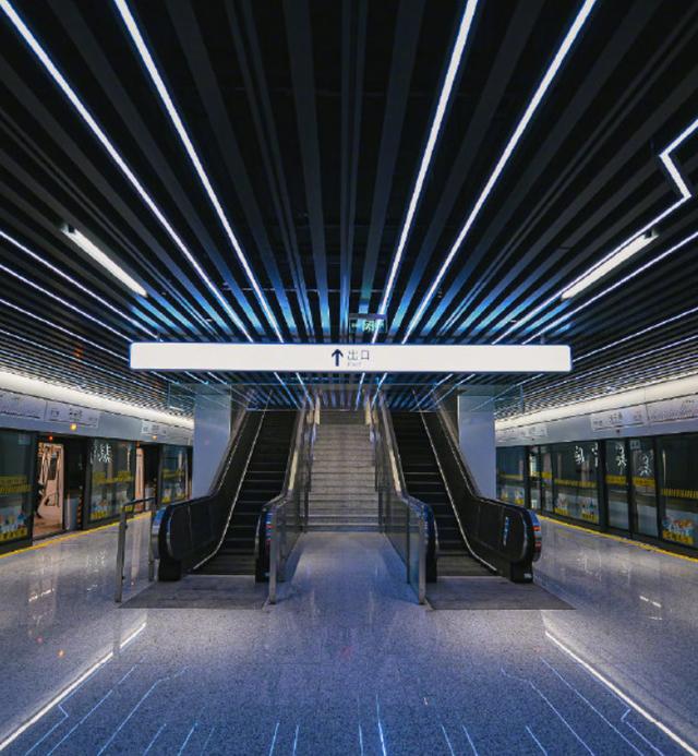 上海地铁这些令人眼前一亮的车站，你能认出几座？