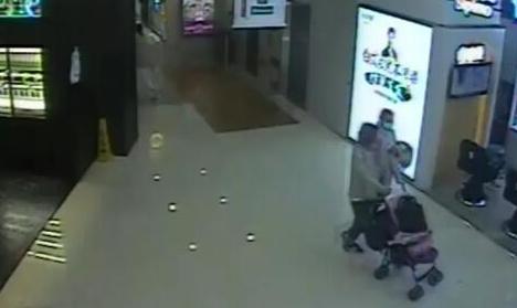 怎么进入地铁逃生的队伍 IMG2c4d546640ec66142164436.jpg