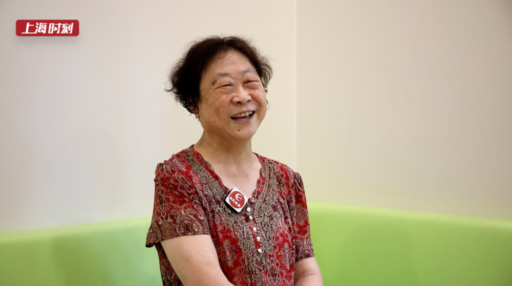 沪上72岁阿姨终于考出了这张证!网友:热爱无关年龄!——上海热线侬好频道